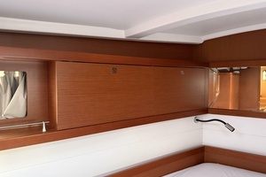 2015 Beneteau Oceanis 45 thumbnail 41