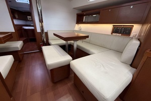 2015 Beneteau Oceanis 45 thumbnail 36