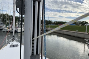 2015 Beneteau Oceanis 45 thumbnail 70