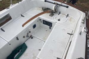 FreeStyle 24ft Pacific Seacraft Yacht For Sale