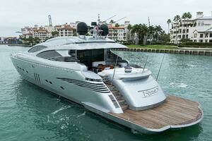 2009 Pershing 90 Express thumbnail 51