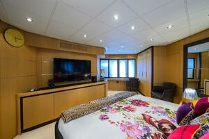 2009 Pershing 90 Express thumbnail 23