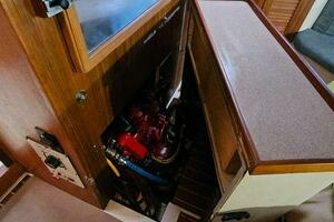 1995 Catalina 400 thumbnail 36
