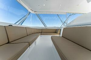 2007 Hatteras 64 Convertible thumbnail 43