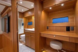 Photo 4101091 for 2027 Sabre 58 Salon Express  