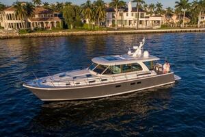 Photo 4101083 for 2027 Sabre 58 Salon Express  