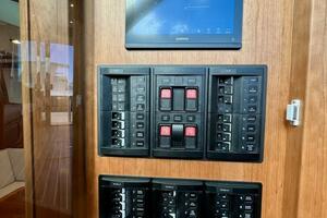 Photo 4914911 for 2027 Sabre 43 Salon Express  