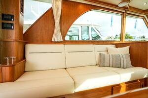 Photo 4722679 for 2027 Sabre 45 Salon Express  