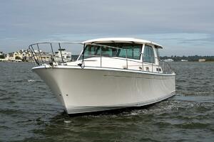 Photo 4691646 for 2027 Sabre 45 Salon Express  