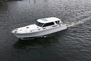 Photo 4691655 for 2027 Sabre 45 Salon Express  