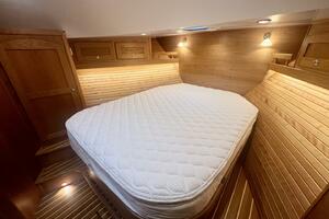 Photo 4958200 for 2025 Sabre 48 Salon Express  