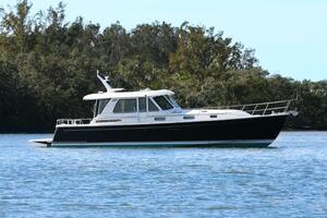 Photo 4958273 for 2025 Sabre 48 Salon Express  