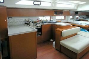 2019 Beneteau 51.1 thumbnail 9