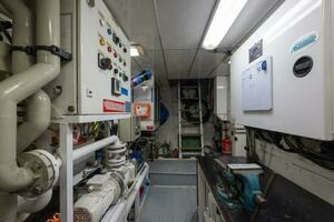 2005 Royal Huisman Ketch Sailing Yacht thumbnail 47