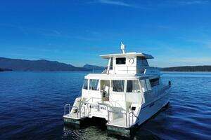  2003 Wendon 601 POWER CATAMARAN Yacht For Sale in Sidney British Columbia