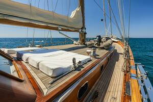 2013 East Yachting Custom thumbnail 16