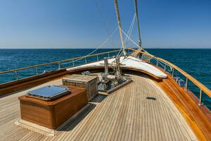 2013 East Yachting Custom thumbnail 17