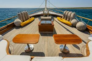 2013 East Yachting Custom thumbnail 20