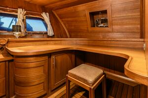 2013 East Yachting Custom thumbnail 49