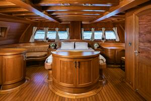2013 East Yachting Custom thumbnail 44