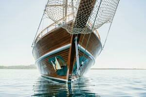 2013 East Yachting Custom thumbnail 10