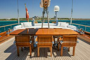 2013 East Yachting Custom thumbnail 23