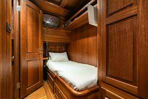 2013 East Yachting Custom thumbnail 112