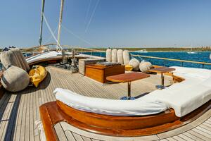 2013 East Yachting Custom thumbnail 22