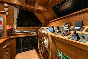 2013 East Yachting Custom thumbnail 113