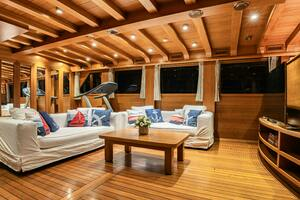 2013 East Yachting Custom thumbnail 36