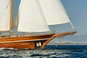 2013 East Yachting Custom thumbnail 11