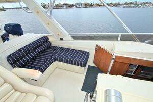 Brown 61ft Tollycraft Yacht For Sale