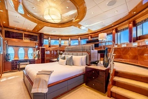 2011 Trinity Yachts Trinity 164 thumbnail 2