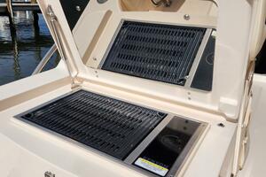 Photo 4116127 for 2022 Grady-White 370 Express MS Deb 