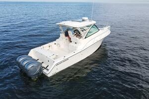 Photo 4116280 for 2022 Grady-White 370 Express MS Deb 