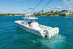 2019 Invincible 42 Open Fisherman thumbnail 36
