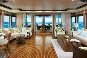 PERLE BLEUE 2007 Hakvoort Custom Yacht For Sale in Palma 