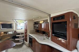 LUXE 32ft Sea Ray Yacht For Sale