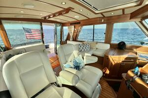 2017 Sabre 48 Salon Express thumbnail 15