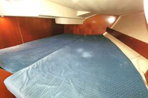 1993 Beneteau First 38.5 thumbnail 9