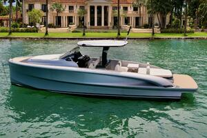  2023 Solaris SP40 Open Yacht For Sale in Miami FL