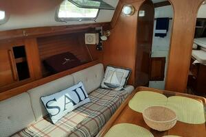 1988 J Boats thumbnail 13