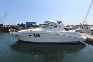 Invictus 39ft Sea Ray Yacht For Sale Invictus 39ft Sea Ray Yacht For Sale