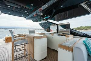 2021 Monte Carlo Yachts MCY 96 thumbnail 37