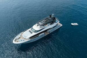 2021 Monte Carlo Yachts MCY 96 thumbnail 44