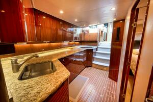 2007 Viking 52 Sport Coupe thumbnail 22