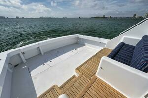 2007 Viking 52 Sport Coupe thumbnail 43