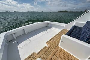 2007 Viking 52 Sport Coupe thumbnail 42
