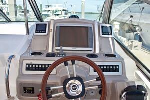 Photo 4159886 for 2013 Chaparral 310 Signature Soggy Dollar 