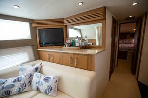 2012 Carver Sojourn thumbnail 26